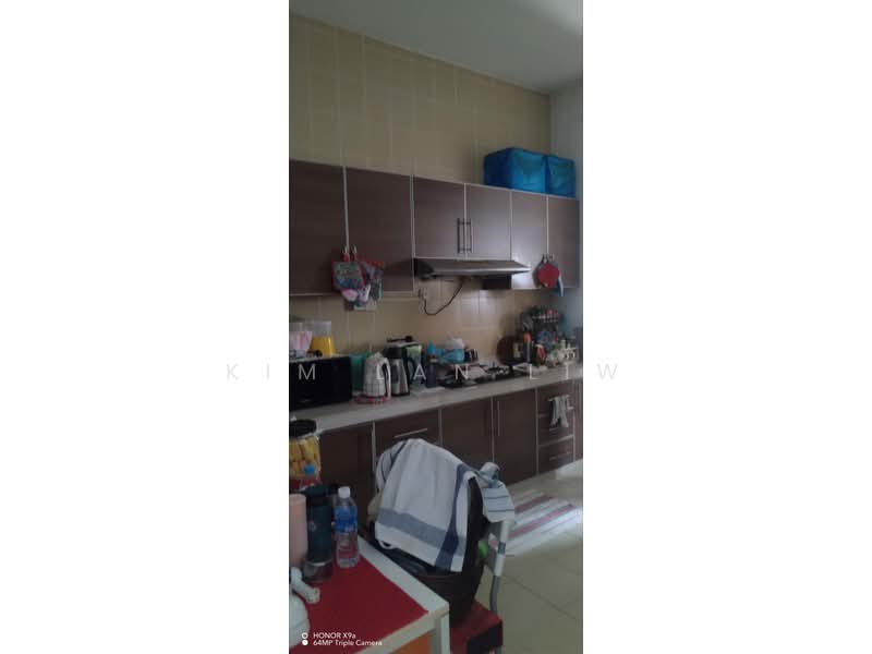 2-storey Terraced House for Sale in Ukay Perdana (Ulu Kelang) - Kim Lan Liw - Kitchen - PropertyGuru.com.my