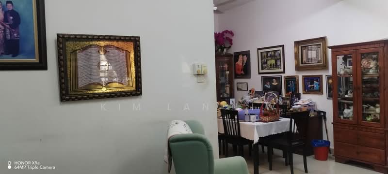 2-storey Terraced House for Sale in Ukay Perdana (Ulu Kelang) - Kim Lan Liw - Living Room - PropertyGuru.com.my