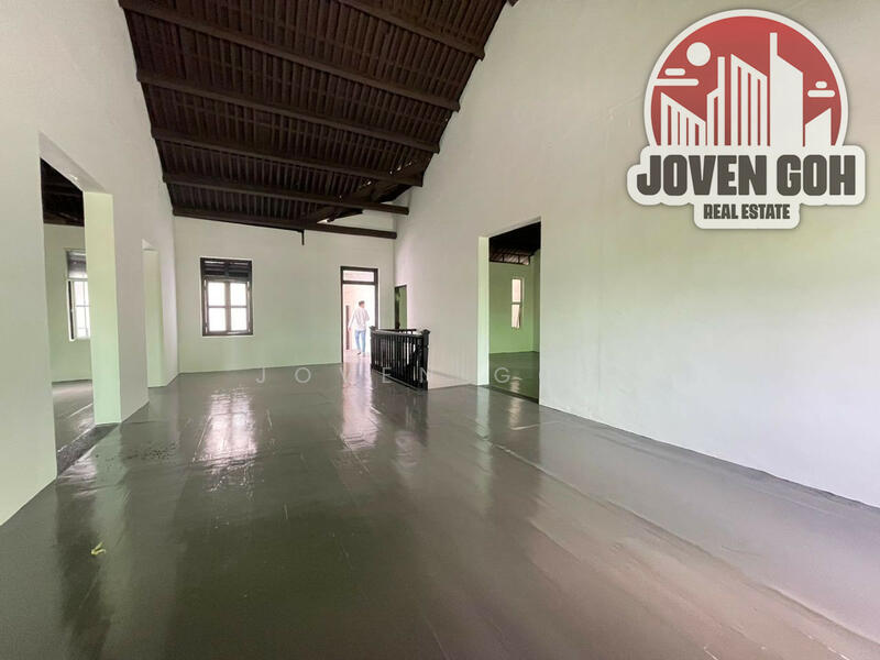 For Sale - 4 Adjoining 2 Storey Heritage House 14,000sf Georgetown Fully Refurbished