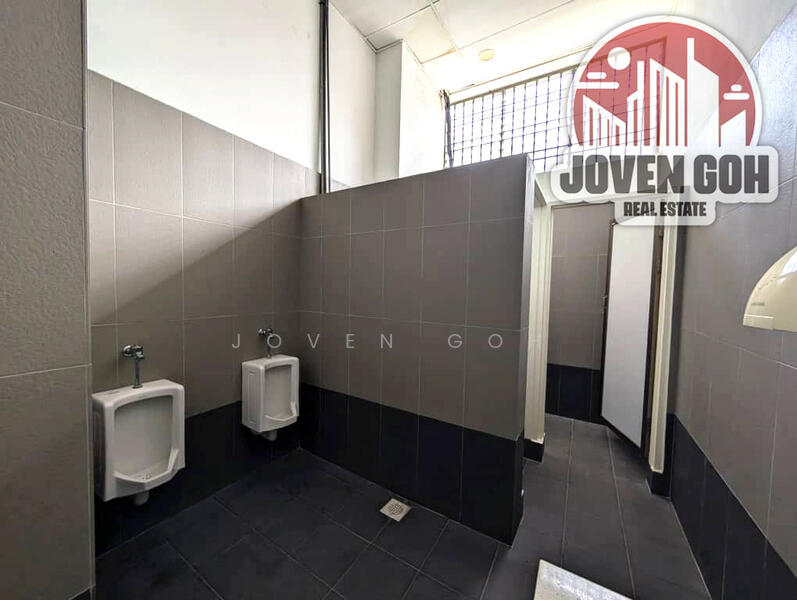 Untuk Disewa - Ground Floor Shop Office 4,100sf Jalan Burma Georgetown Full Renovated