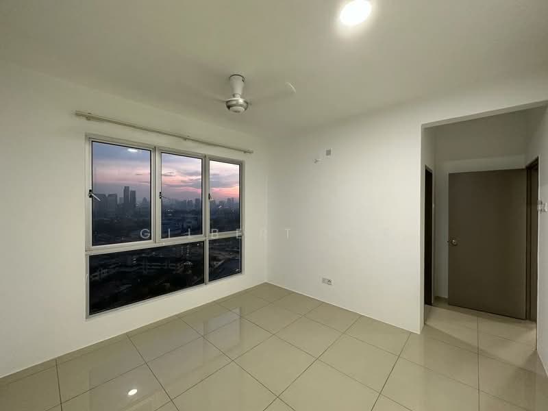 Platinum Splendor Residence untuk Untuk Dijual - RM 460,000, Mac 2026 - Living Room - PropertyGuru.com.my