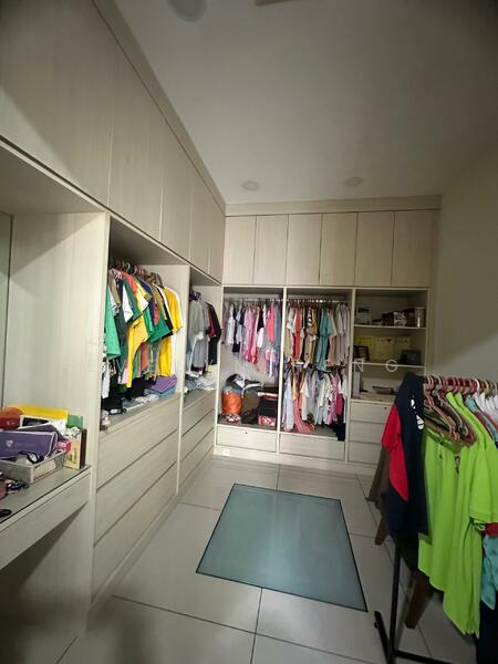 Closet