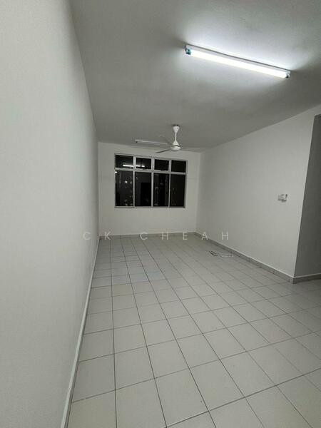 Untuk Disewa - Seri Molek Perdana