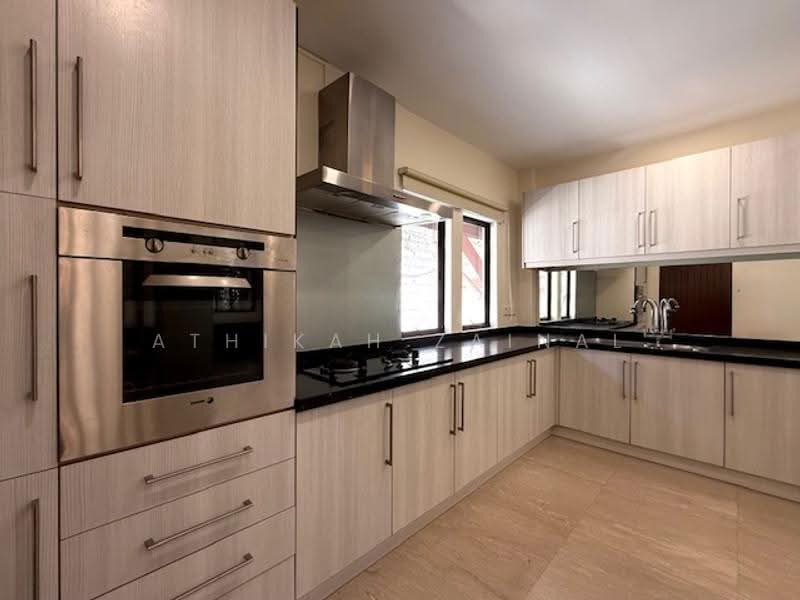 Rumah Berkembar untuk Dijual di Sri Hartamas (Kuala Lumpur) - Athikah Zainal - Kitchen - PropertyGuru.com.my