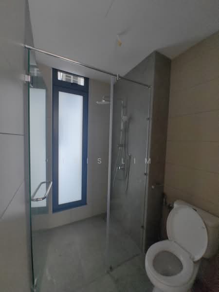The Elysia Park Residence untuk Untuk Dijual - RM 320,000, Mac 2026 - Bathroom - PropertyGuru.com.my