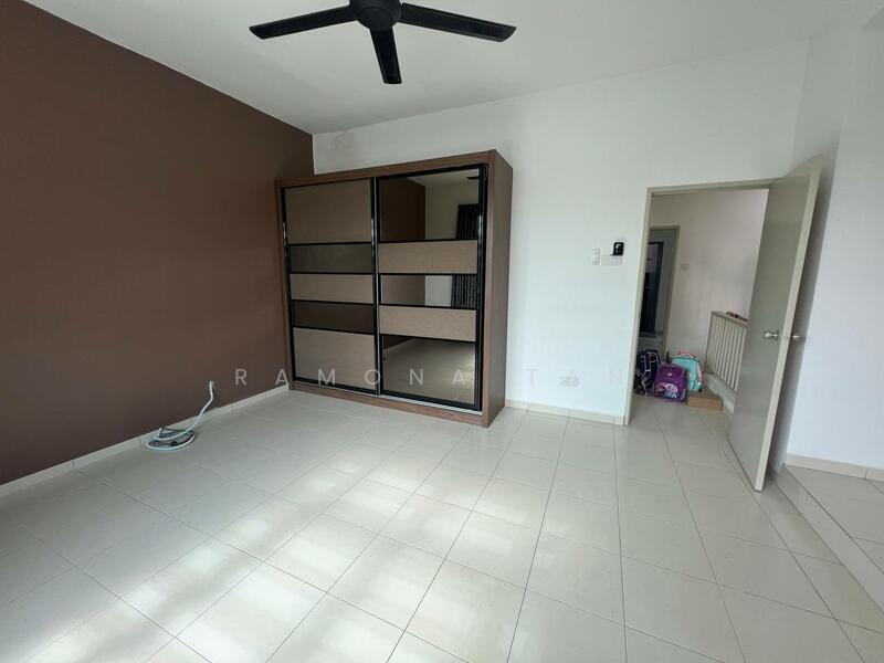 For Sale - Taman Belimbing Harmoni