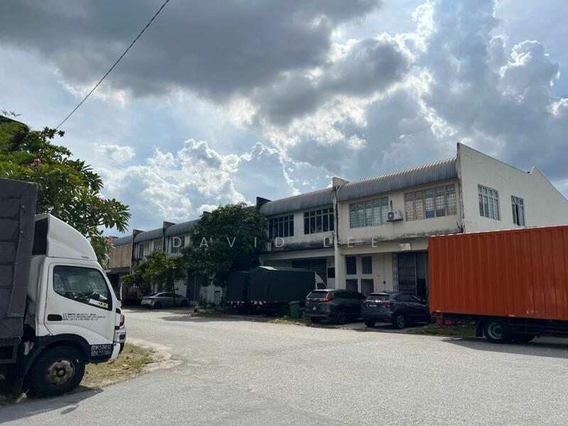 Terrace Factory for Rent in Taman Perindustrian Taming Jaya (Balakong) - David Lee - Exterior - PropertyGuru.com.my