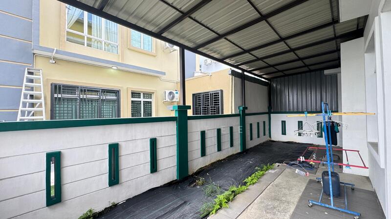 Untuk Dijual - Taman Kempas Utama