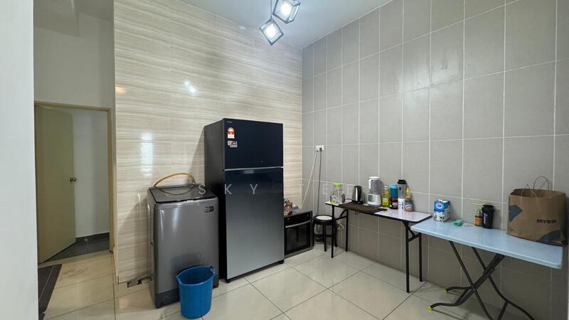 Untuk Dijual - Taman Kempas Utama