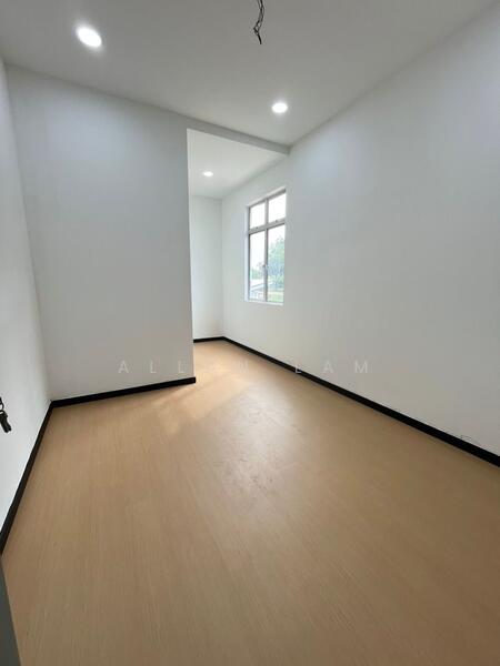 Untuk Dijual - Taman Pulai Indah