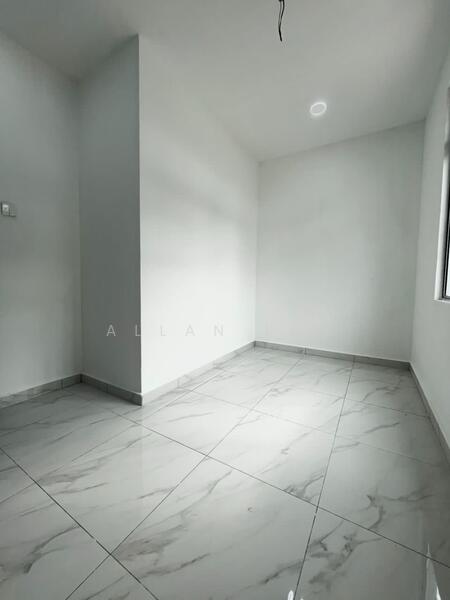 Untuk Dijual - Taman Pulai Indah