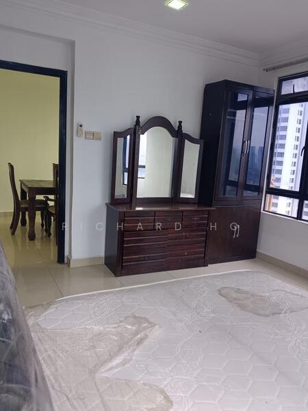 Master Bedroom Angle3