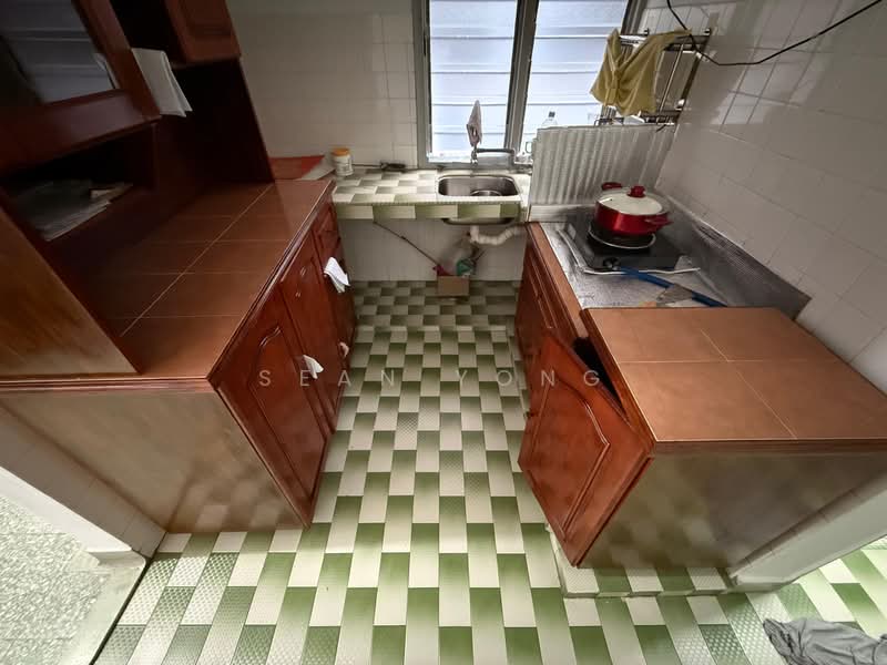 Flat for Sale at Taman Daya - Sean Yong - Kitchen - PropertyGuru.com.my