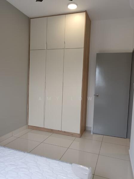 For Rent - Traders Park