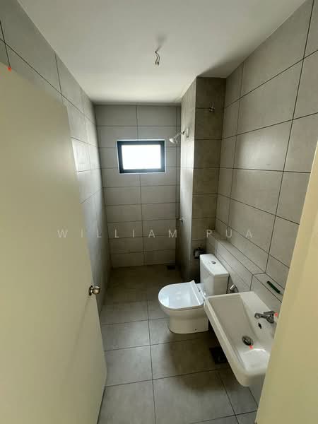 2-storey Terraced House for Sale in Dengkil (Selangor) - William Pua - Bathroom - PropertyGuru.com.my