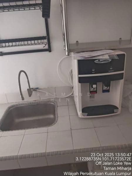 Pangsapuri untuk Disewa di Miharja (LRT Maluri) - Raymond Heng - Kitchen - PropertyGuru.com.my