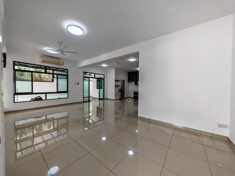 Cluster House for Sale in Taman Adda Heights (Tebrau) - SK GOO - Living Room - PropertyGuru.com.my