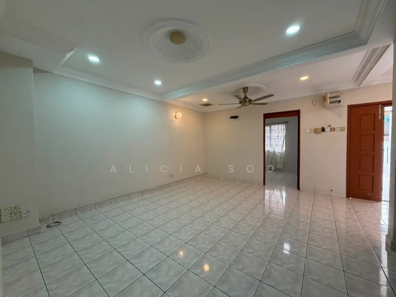 Rumah Teres 2 Tingkat untuk Dijual di Sungai Buloh (Selangor) - Alicia Soo - Living Room - PropertyGuru.com.my