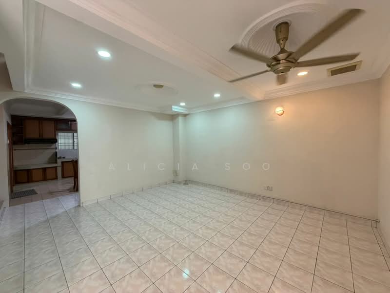 Rumah Teres 2 Tingkat untuk Dijual di Sungai Buloh (Selangor) - Alicia Soo - Living Room - PropertyGuru.com.my