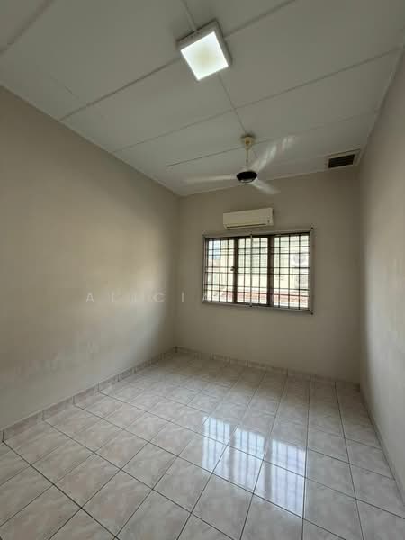Rumah Teres 2 Tingkat untuk Dijual di Sungai Buloh (Selangor) - Alicia Soo - Interior - PropertyGuru.com.my