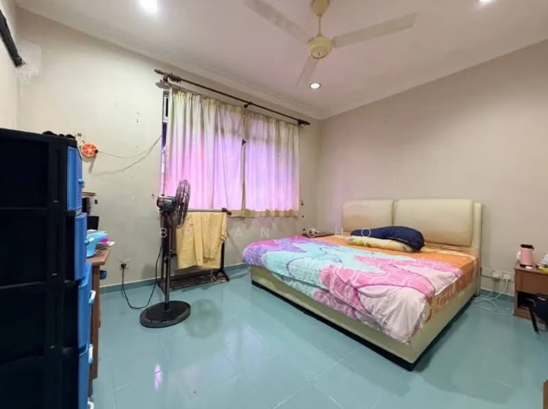 Rumah Teres 2 Tingkat untuk Dijual di Taman Sri Angsana Hilir (Ampang) - Bryan Cho - Bedroom - PropertyGuru.com.my