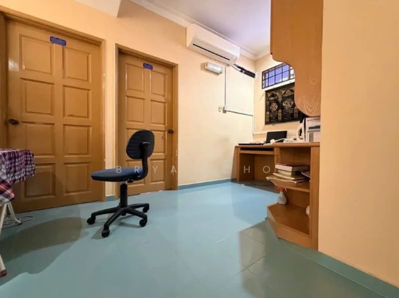 Rumah Teres 2 Tingkat untuk Dijual di Taman Sri Angsana Hilir (Ampang) - Bryan Cho - Study - PropertyGuru.com.my