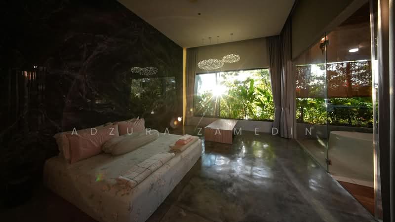 Bungalow House for Sale in Seksyen 10 (Kota Damansara) - Adzura Zamedin - PropertyGuru.com.my