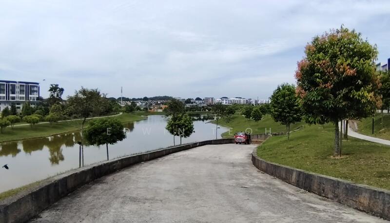 Shop for Rent in Austin Crest (Johor Bahru) - Edwin Teoh - Exterior - PropertyGuru.com.my