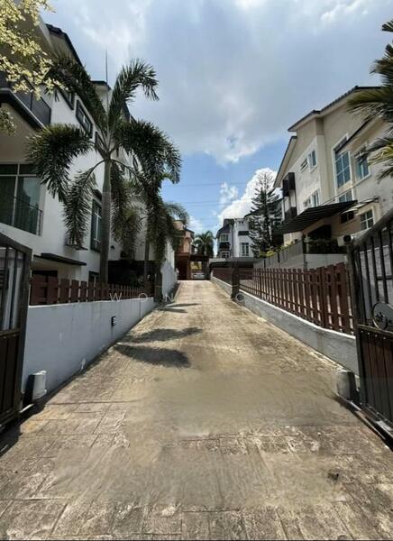 Untuk Dijual - Taman Yarl