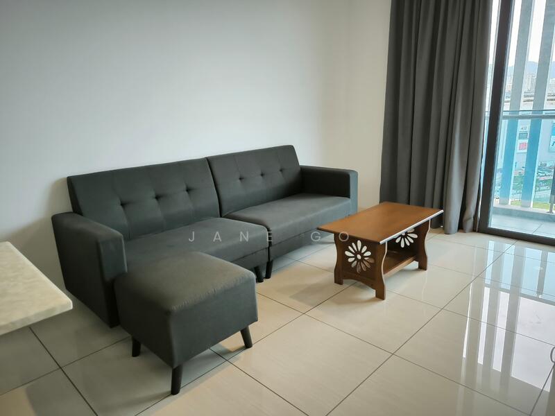 Condominium for Rent at Queens Residences Q1 @ Queens Waterfront - Jane Go - Living Room - PropertyGuru.com.my