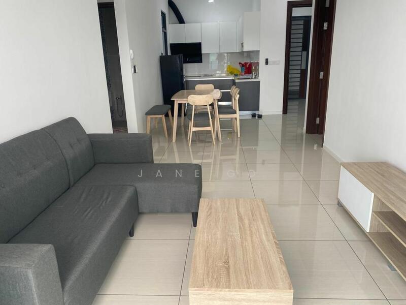 Condominium for Rent at Queens Residences Q2 @ Queens Waterfront - Jane Go - Living Room - PropertyGuru.com.my