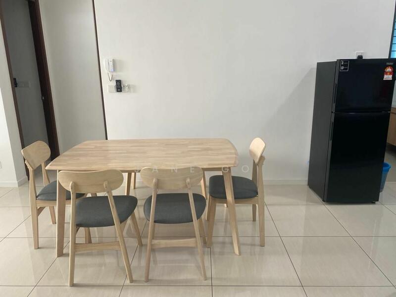 Condominium for Rent at Queens Residences Q2 @ Queens Waterfront - Jane Go - Dining Room - PropertyGuru.com.my