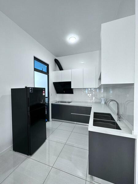 Condominium for Rent at Queens Residences Q2 @ Queens Waterfront - Jane Go - Kitchen - PropertyGuru.com.my