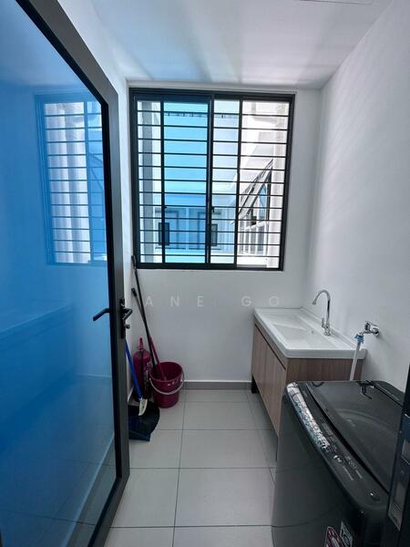 Condominium for Rent at Queens Residences Q2 @ Queens Waterfront - Jane Go - Bathroom - PropertyGuru.com.my