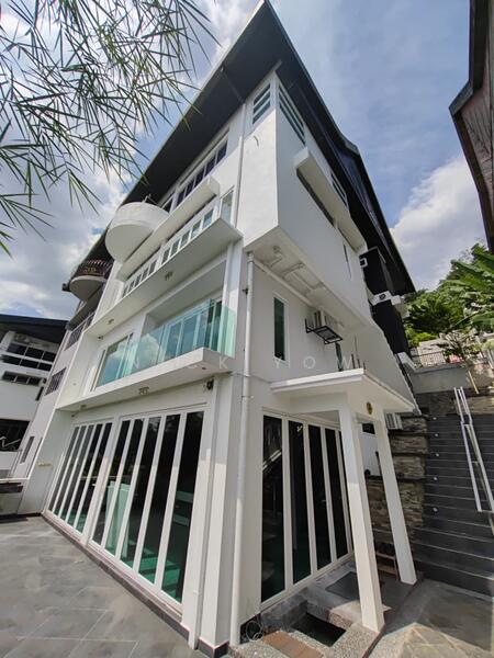 Untuk Disewa - taman melawati