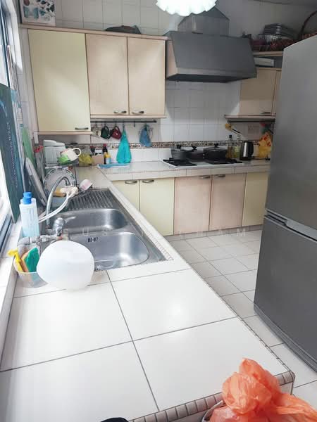 2-storey Terraced House for Sale in SS 23, Taman Sea (Petaling Jaya) - Susan Tham - Kitchen - PropertyGuru.com.my