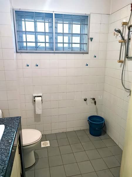2-storey Terraced House for Sale in SS 23, Taman Sea (Petaling Jaya) - Susan Tham - Bathroom - PropertyGuru.com.my