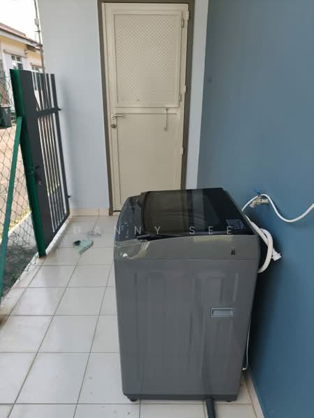 1-storey Terraced House for Rent in Bandar Indahpura (Kulai) - Danny See - Exterior - PropertyGuru.com.my
