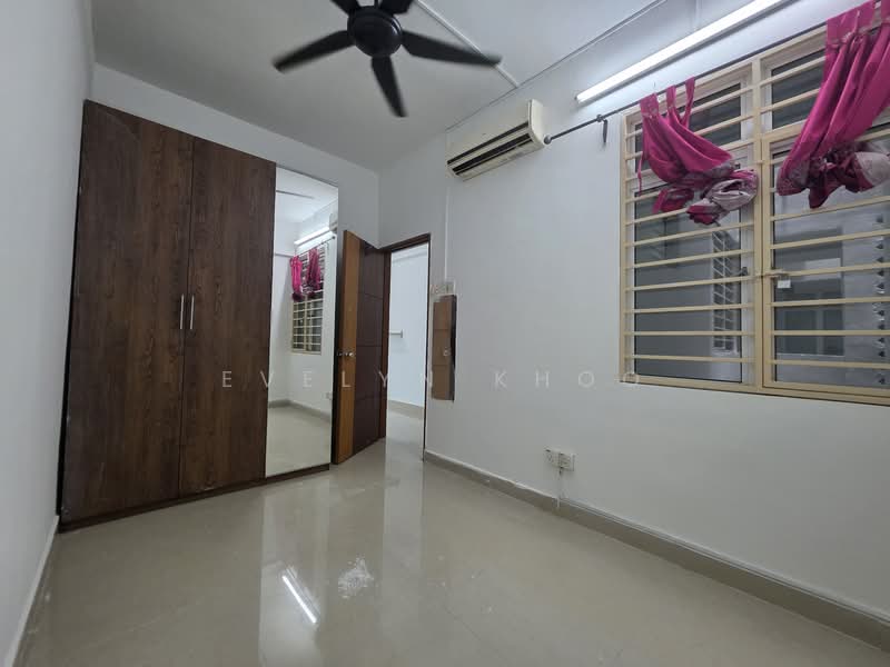 Bukit Segambut Apartment untuk Untuk Dijual - RM 340,000, Mac 2026 - Bedroom - PropertyGuru.com.my
