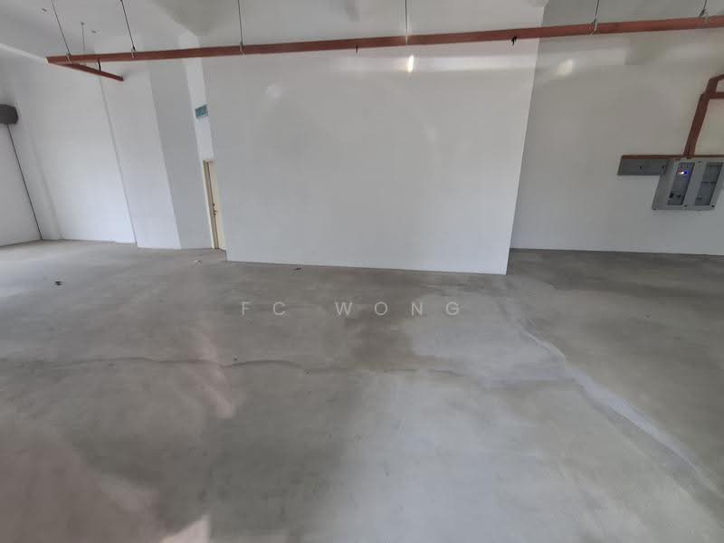 Interior of USJ 10 Taipan Shop