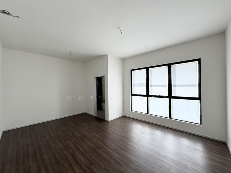 2.5-storey Terraced House for Sale in Taman Bukit Serdang (Seri Kembangan) - Jocelyn Soo - PropertyGuru.com.my