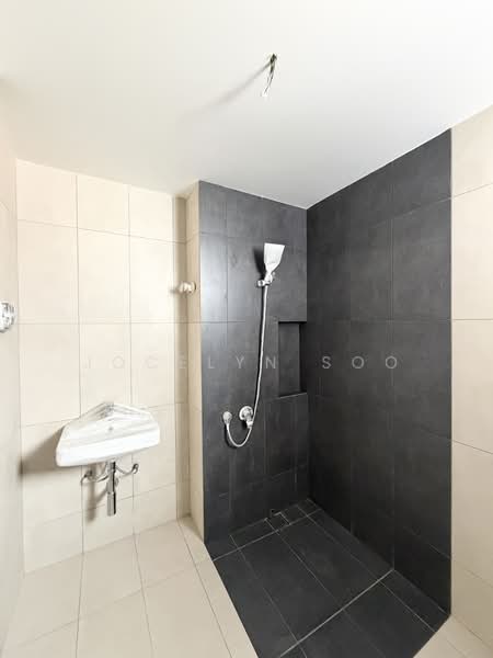 2.5-storey Terraced House for Sale in Taman Bukit Serdang (Seri Kembangan) - Jocelyn Soo - PropertyGuru.com.my
