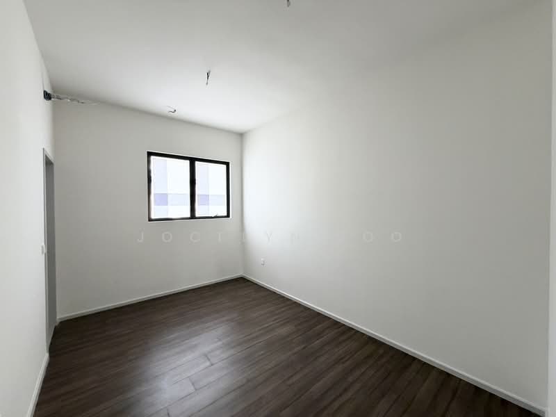 2.5-storey Terraced House for Sale in Taman Bukit Serdang (Seri Kembangan) - Jocelyn Soo - PropertyGuru.com.my