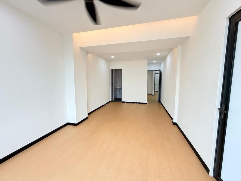 2-storey Terraced House for Sale in Taman Sentosa (Johor Bahru) - Yik Tat - Interior - PropertyGuru.com.my