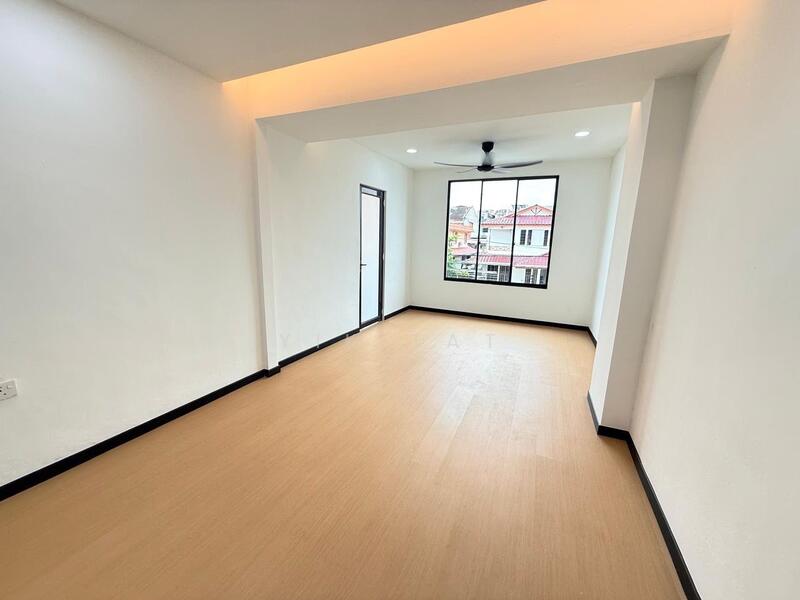 2-storey Terraced House for Sale in Taman Sentosa (Johor Bahru) - Yik Tat - Interior - PropertyGuru.com.my