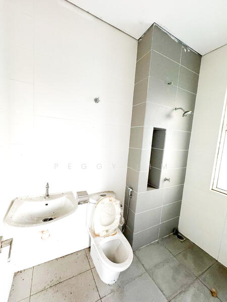 Untuk Dijual - 2.5 Storey Bungalow House for Sale @ Laman Vista Alam, Bandar Bukit Raja