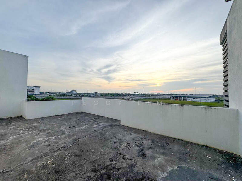 Untuk Dijual - 2.5 Storey Bungalow House for Sale @ Laman Vista Alam, Bandar Bukit Raja