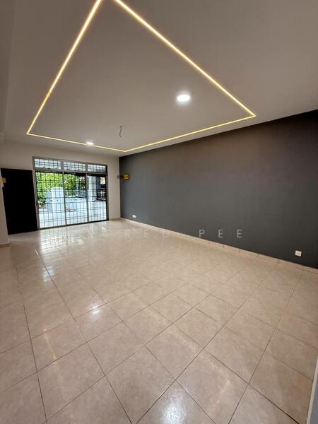 2-storey Terraced House for Sale in Kangkar Pulai (Skudai) - Alfred Pee - Living Room - PropertyGuru.com.my