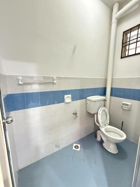 2-storey Terraced House for Sale in Kangkar Pulai (Skudai) - Alfred Pee - Bathroom - PropertyGuru.com.my