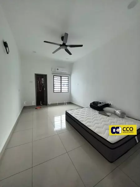 For Sale - Lahat Sentosa Mosey Hill Double Storey Intermediate Corner House